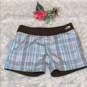 THE NORTH FACE Short for women size 8.